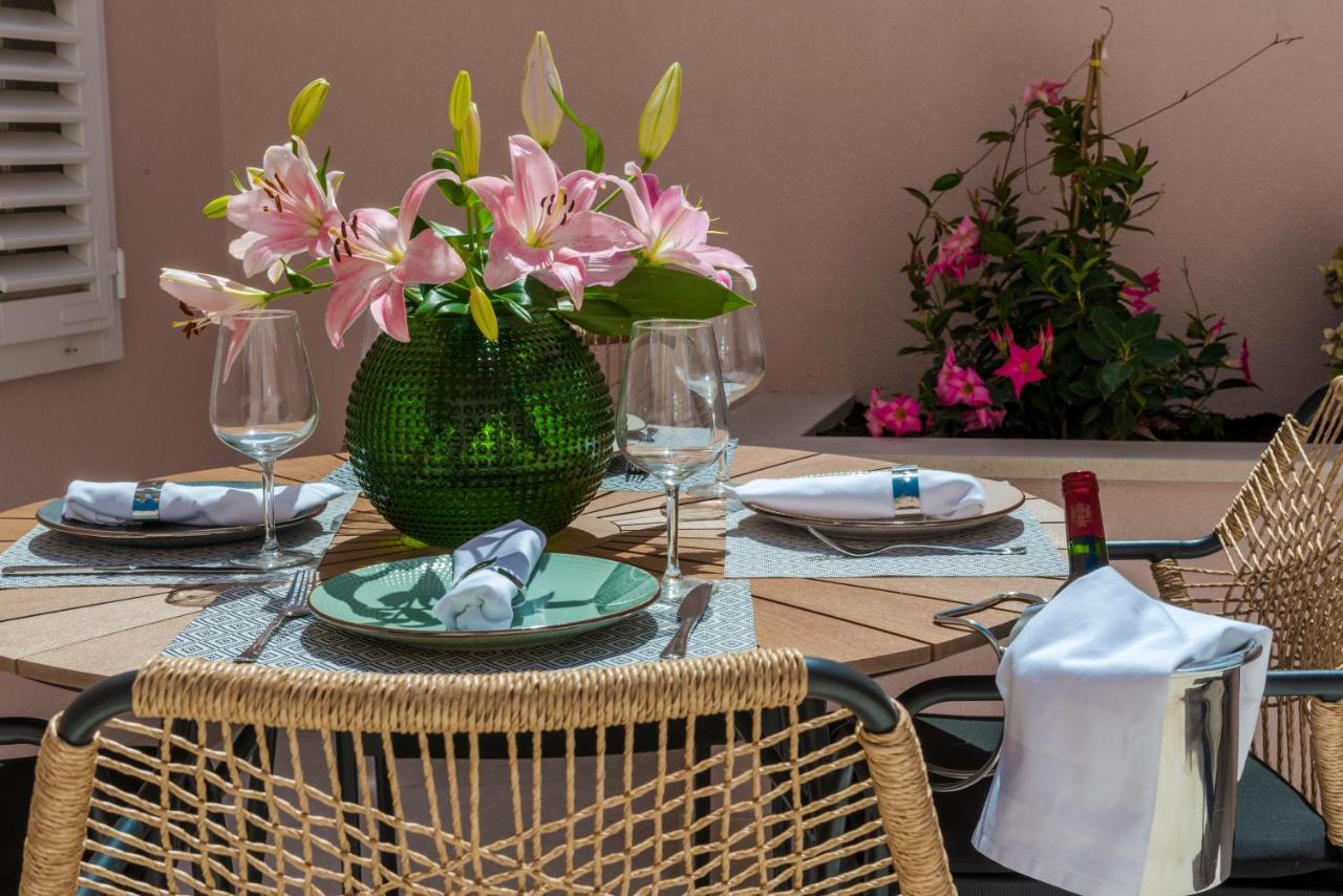Apartment Flores Luxury