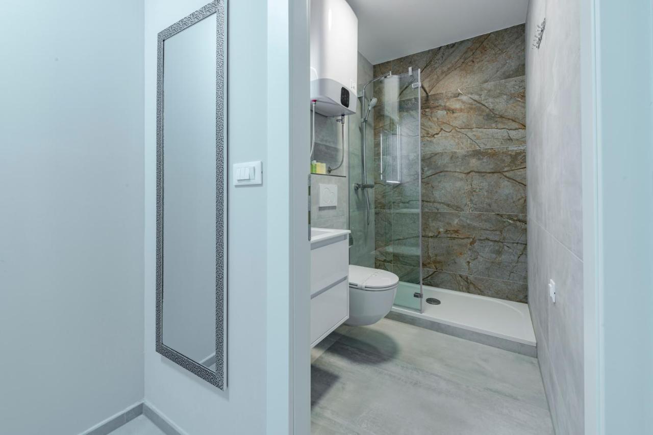 Flores Luxury Apartment *